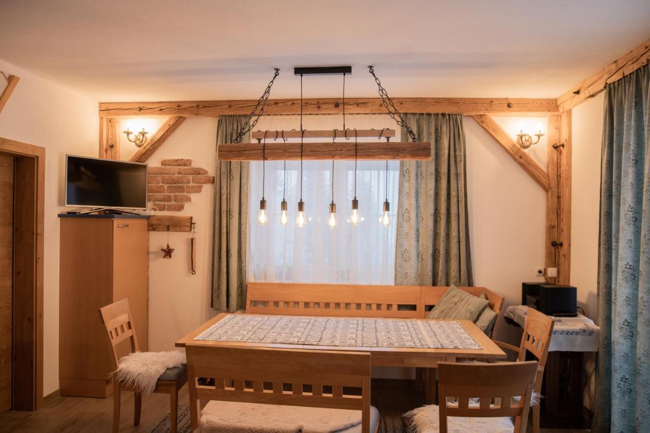 Ferienhaus Ploeckenstein Schwarzenberg am Bohmerwald エクステリア 写真
